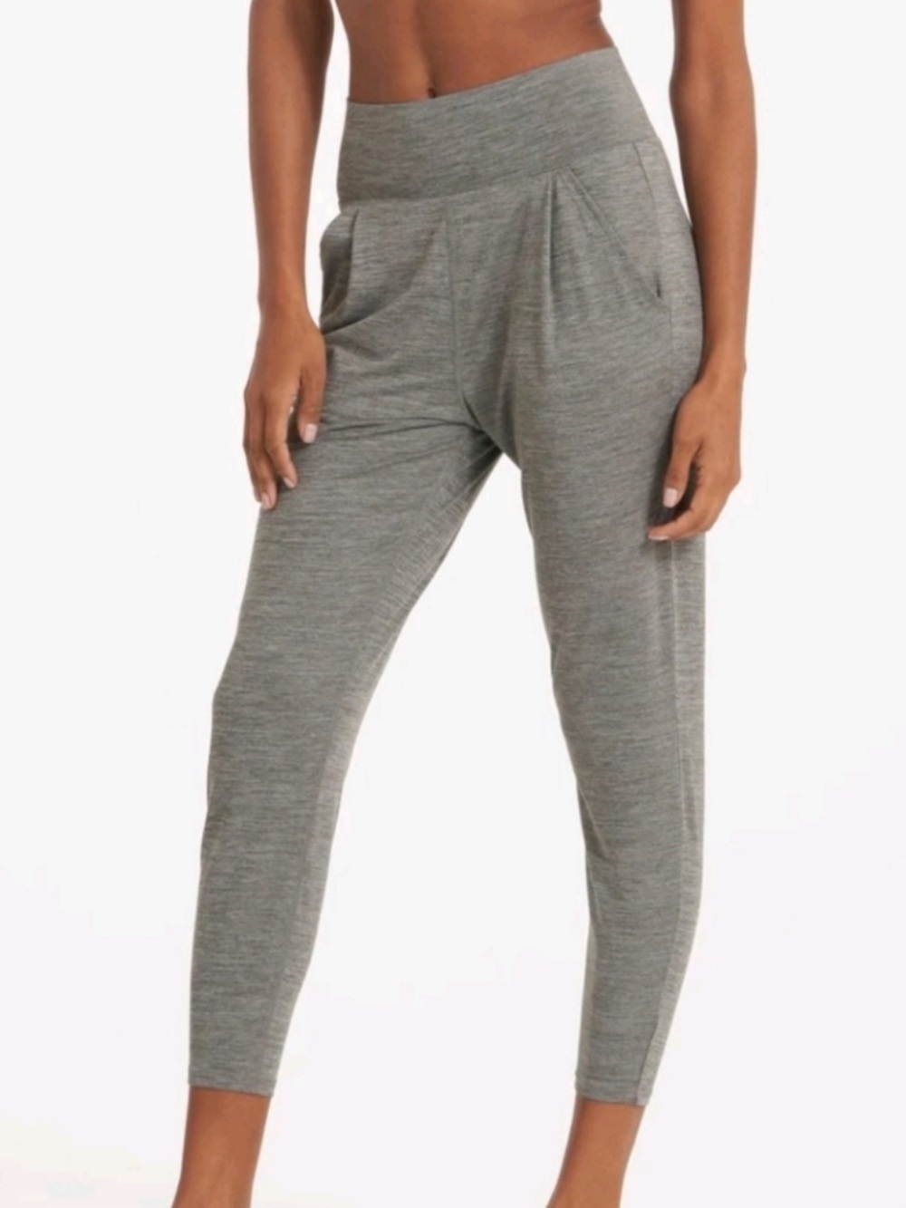 Vuori Heather Gray Luxe At Ease Cropped High-Rise Jogger